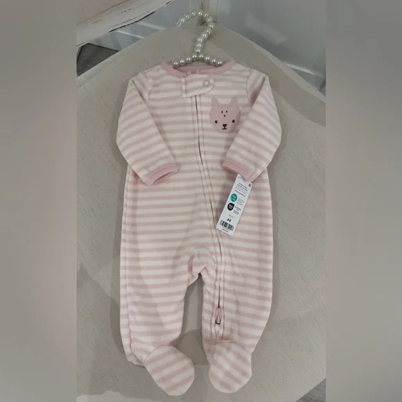 🤍 Newborn Size Pale Pink Stripe Soft Cozy Baby Footie One-Piece with Bear Patch - Picture 2 of 5